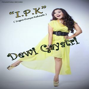 收聽Dewi Gayatri的Aku Bahagia歌詞歌曲