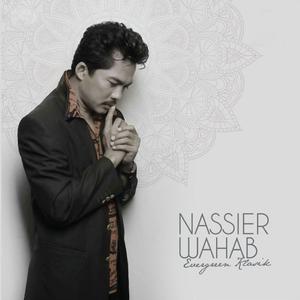 Dengarkan lagu Di Wajahmu Ku Lihat Bulan nyanyian Nassier Wahab dengan lirik