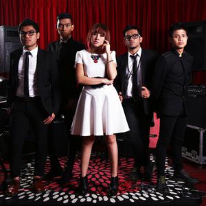 Album Pelarian oleh Sakura Band