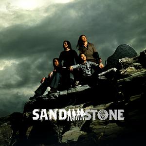 ดาวน์โหลดและฟังเพลง ไอดิน กลิ่นฟ้า พร้อมเนื้อเพลงจาก Sandstone