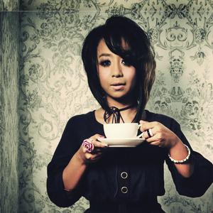 Dengarkan lagu Seperti Dia (OST Ramadan Yang Hilang) nyanyian Amylea dengan lirik
