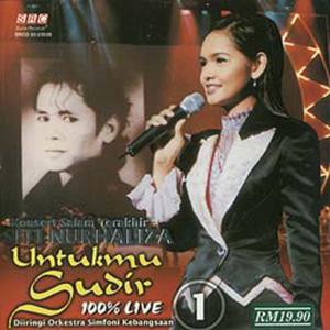 Dengarkan lagu Jauh Disudut Hati (Sudirman Concert) (Live) nyanyian Dato' Sri Siti Nurhaliza dengan lirik
