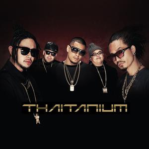 Dengarkan lagu Sud Kob Fah (Japan Album Version) nyanyian Thaitanium dengan lirik