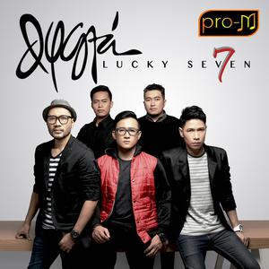 Listen to Cinta Jarak Jauh song with lyrics from Dygta