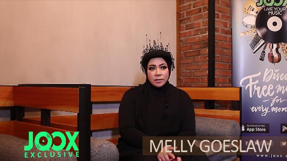 Exclusive with Melly Goeslaw