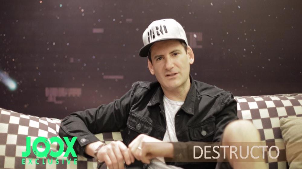 Exclusive Destructo Greetings
