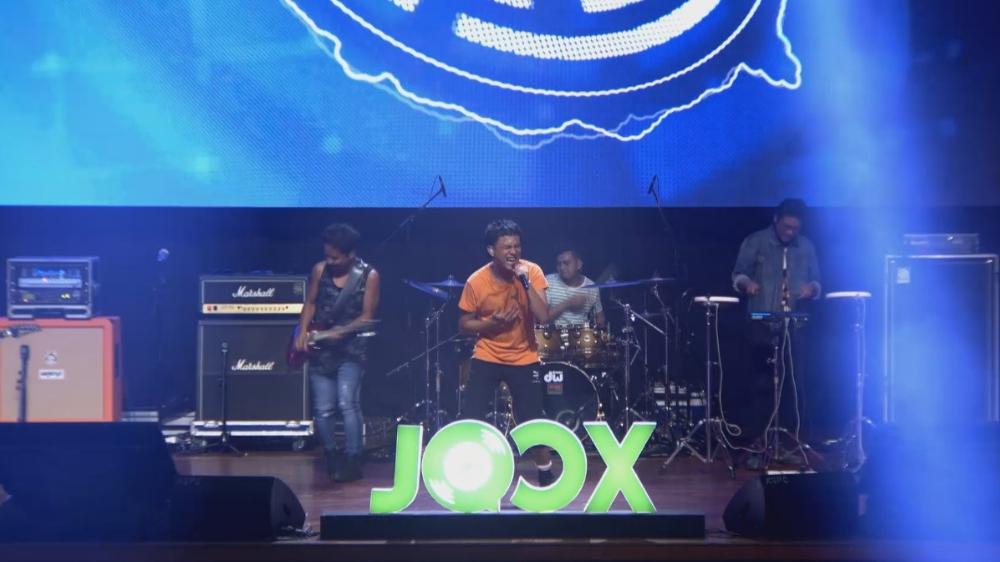 Tremendous JOOX Live Concert - Akim & The Majistret