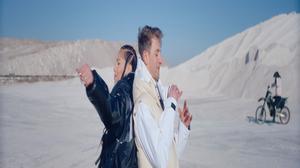 default video 1000x562 img