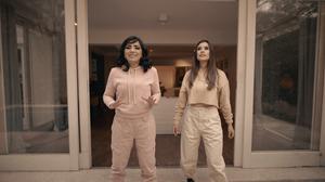 default video 1000x562 img