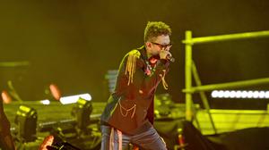 default video 1000x562 img