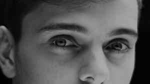 default video 1000x562 img