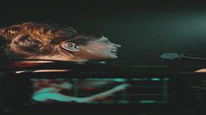 default video 1000x562 img