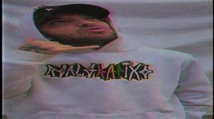 default video 1000x562 img