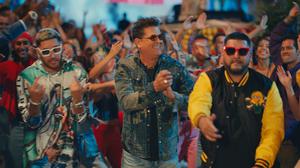 default video 1000x562 img