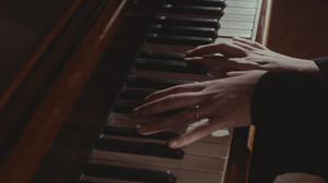 default video 1000x562 img