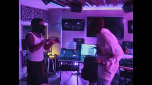 default video 1000x562 img