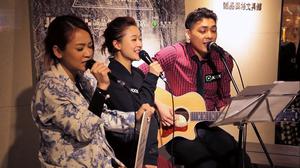 default video 1000x562 img