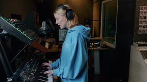 default video 1000x562 img