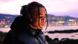 default video 1000x562 img