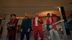 default video 1000x562 img