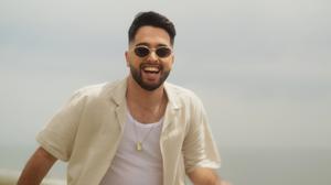 default video 1000x562 img