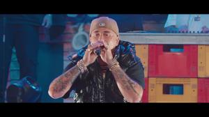 default video 1000x562 img