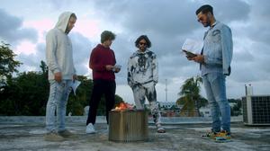 default video 1000x562 img