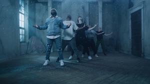 default video 1000x562 img