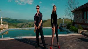 default video 1000x562 img