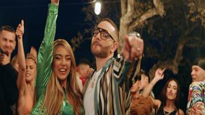 default video 1000x562 img