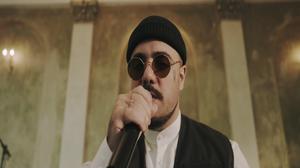 default video 1000x562 img