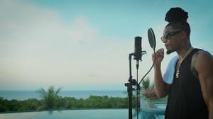 default video 1000x562 img