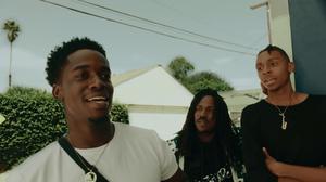 default video 1000x562 img