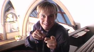 default video 1000x562 img