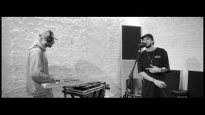 default video 1000x562 img