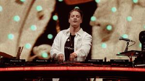 default video 1000x562 img