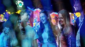 default video 1000x562 img