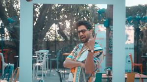 default video 1000x562 img