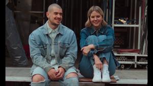 default video 1000x562 img