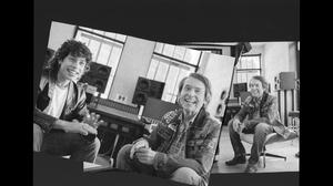 default video 1000x562 img