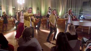 default video 1000x562 img