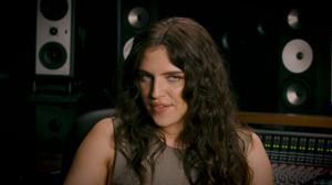 default video 1000x562 img