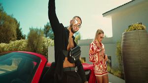 default video 1000x562 img