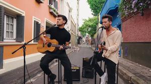 default video 1000x562 img