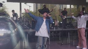 default video 1000x562 img