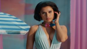 default video 1000x562 img