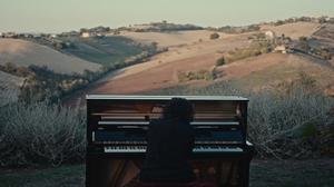 default video 1000x562 img