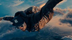 default video 1000x562 img