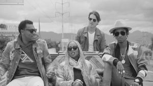 default video 1000x562 img