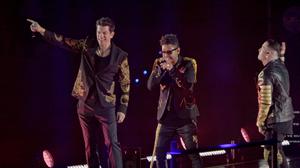 default video 1000x562 img